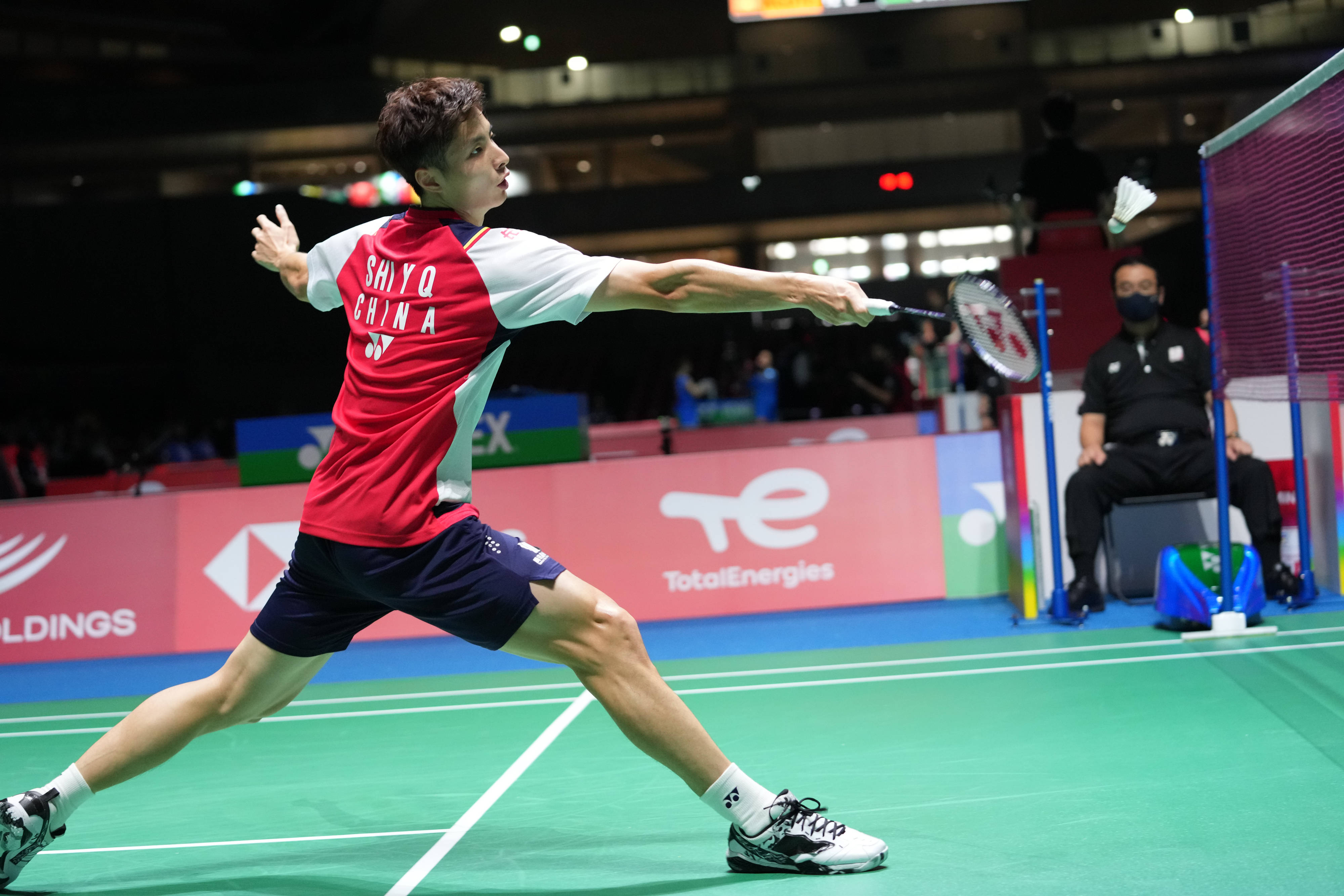 帮助他在确 帮助他在确