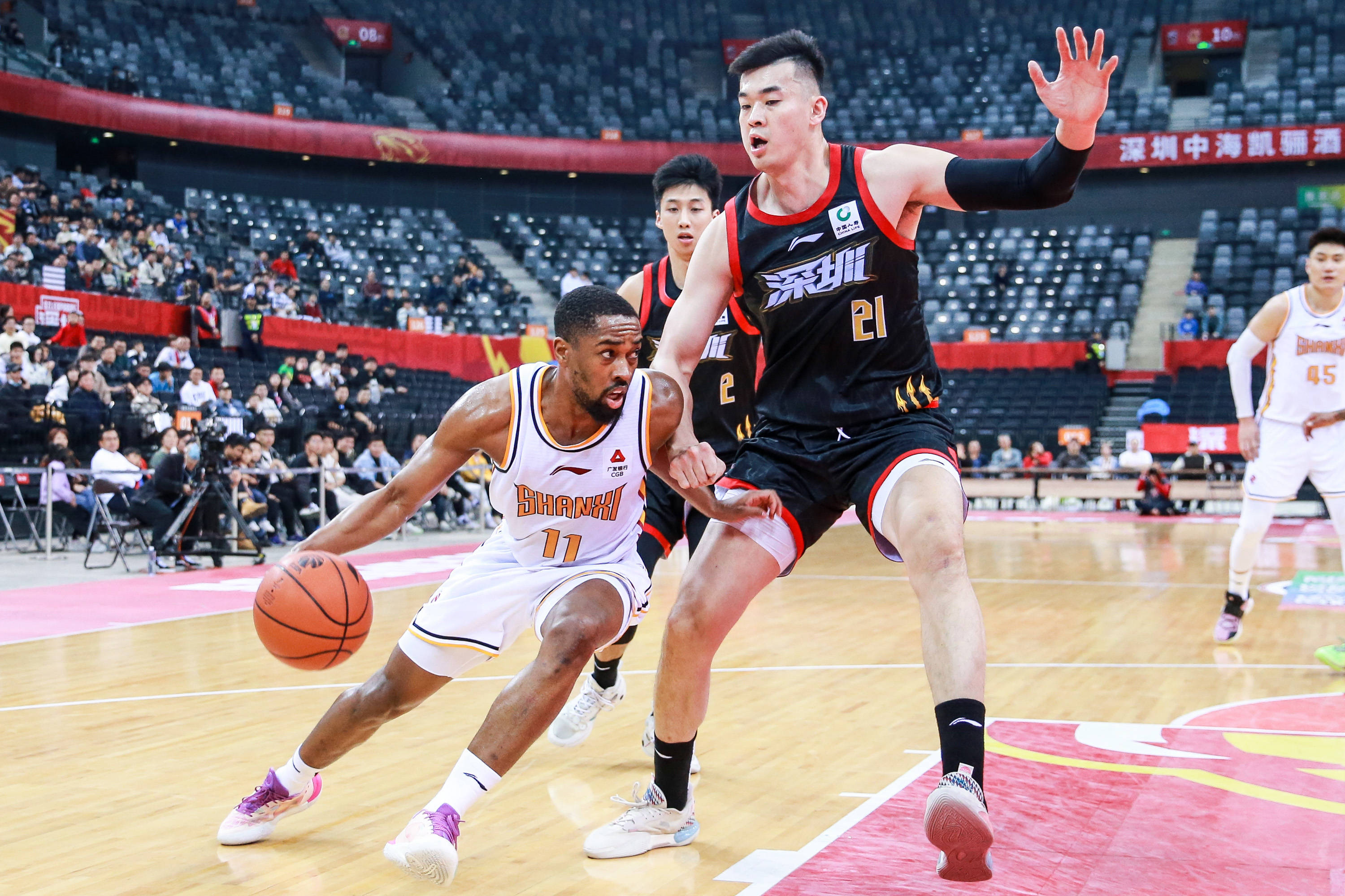 领导地位 领导地位