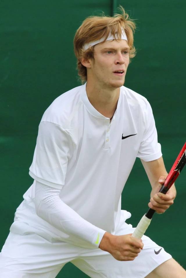 坚守到退役 坚守到退役