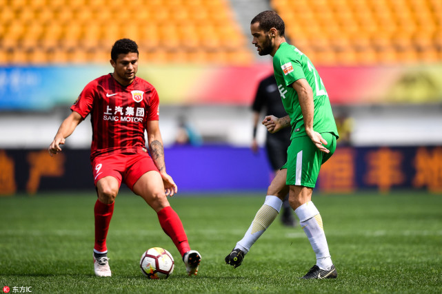 对手在禁区 对手在禁区